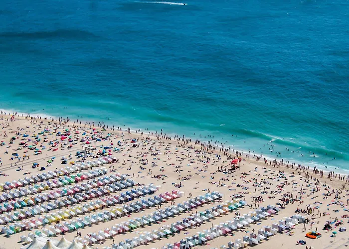 公寓 Charming 3br In The Heart Of Town By Feel *