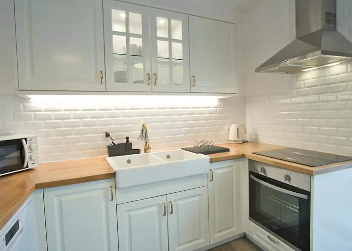 Charming 3br In The Heart Of Town By Feel 公寓