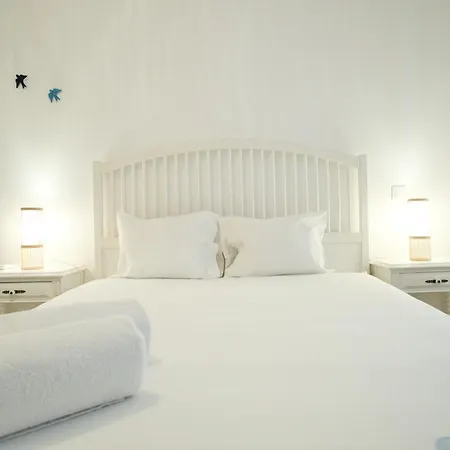 Charming 3br In The Heart Of Town By Feel Appartamento Nazaré